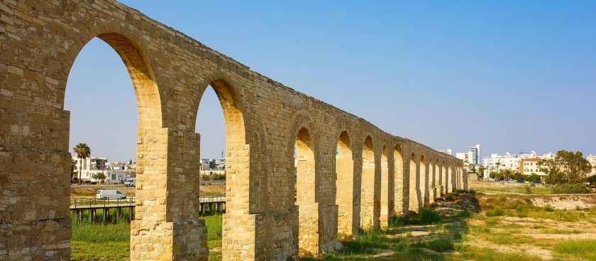 Kamares Aqueduct