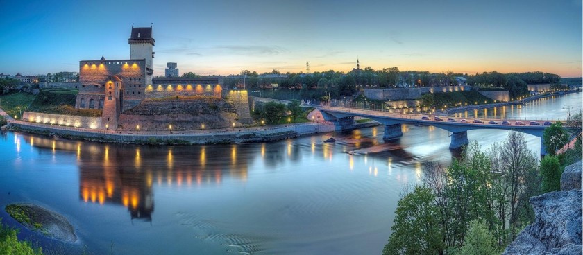 Narva River Promenade